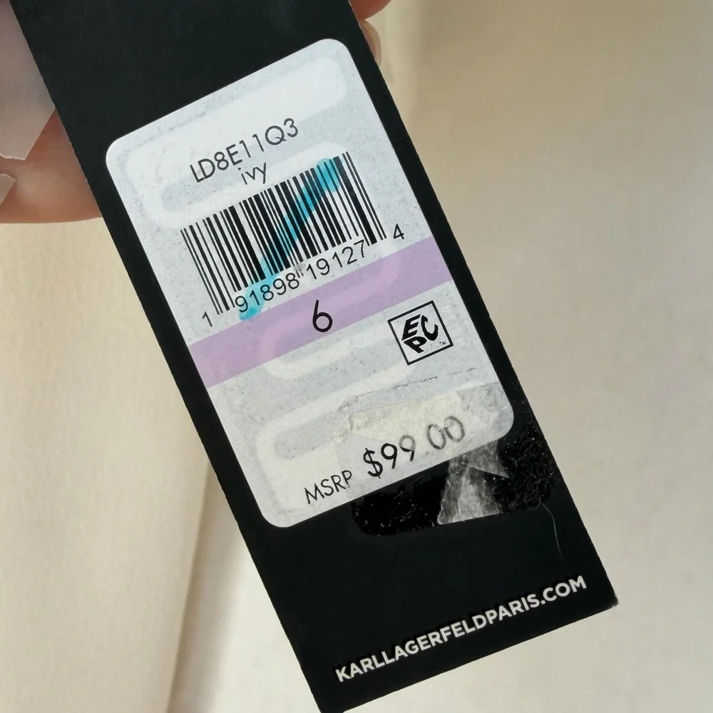 Karl Lagerfeld - Picture 10 of 10